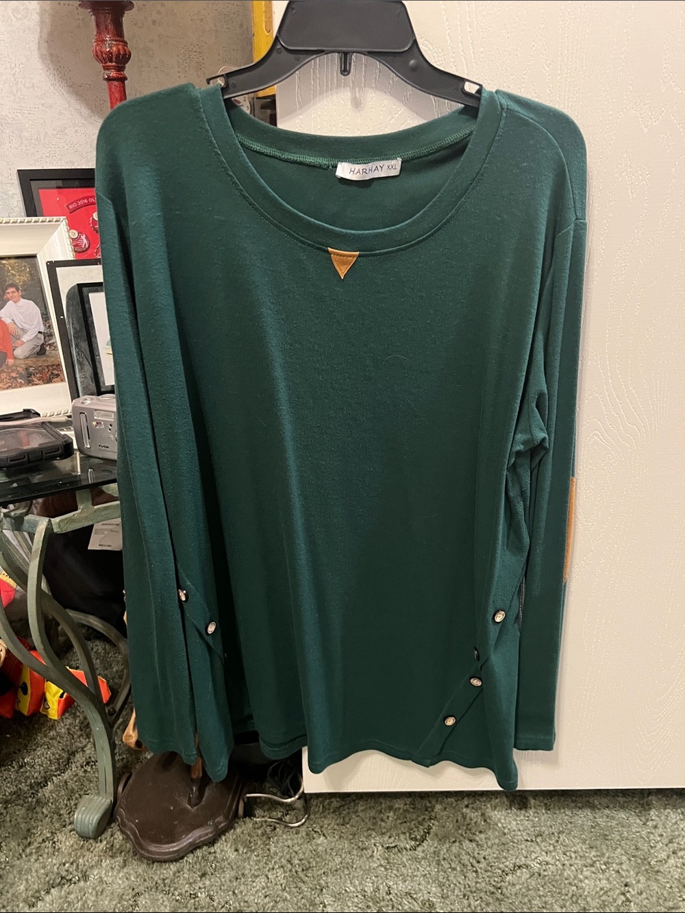 HARHAY Deep Green Long-Sleeve Button Detail Top